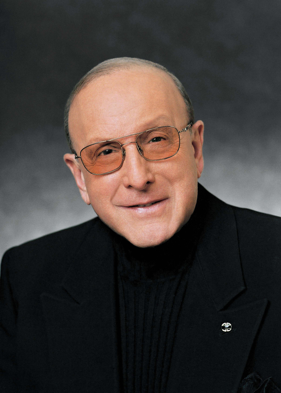 Clive Davis author photo credit Clive Davis